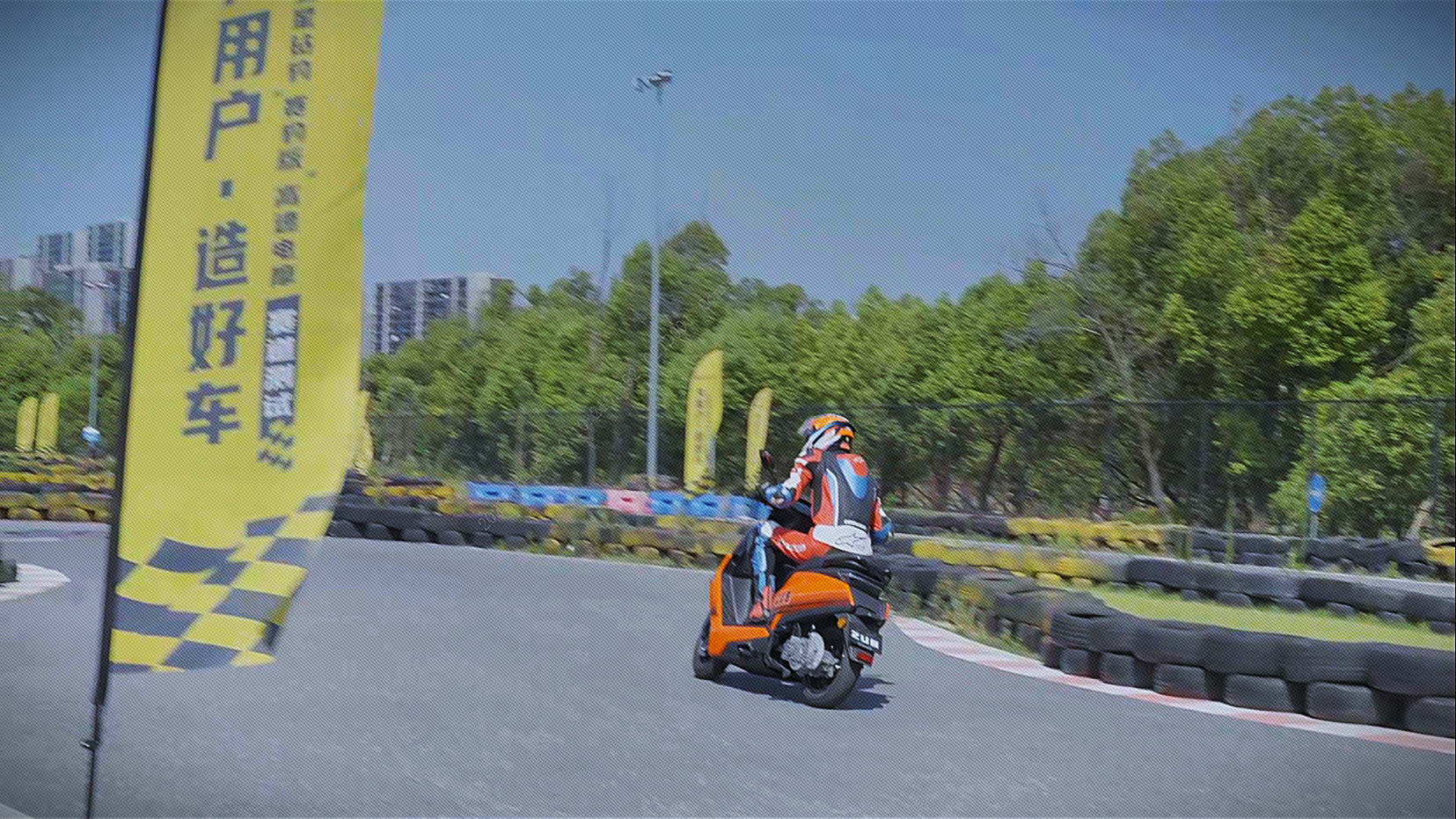 PanGood PDS9K Powers Five Star Leopard AE4PRO in Its Professional Track Debut: Perfect Harmony, Total Control