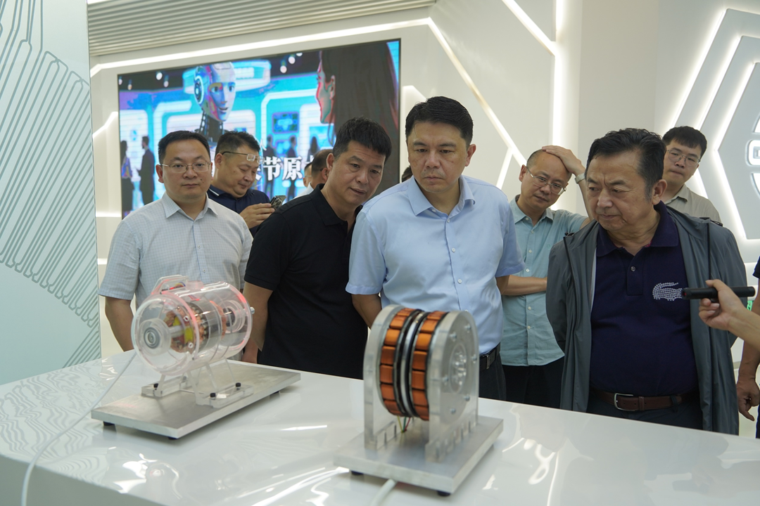 Authoritative Certification Empowers Win-Win Collaboration | China Classification Society and Shipbuilding Enterprises Visit PanGood for Certification Ceremony and Strategic Signing